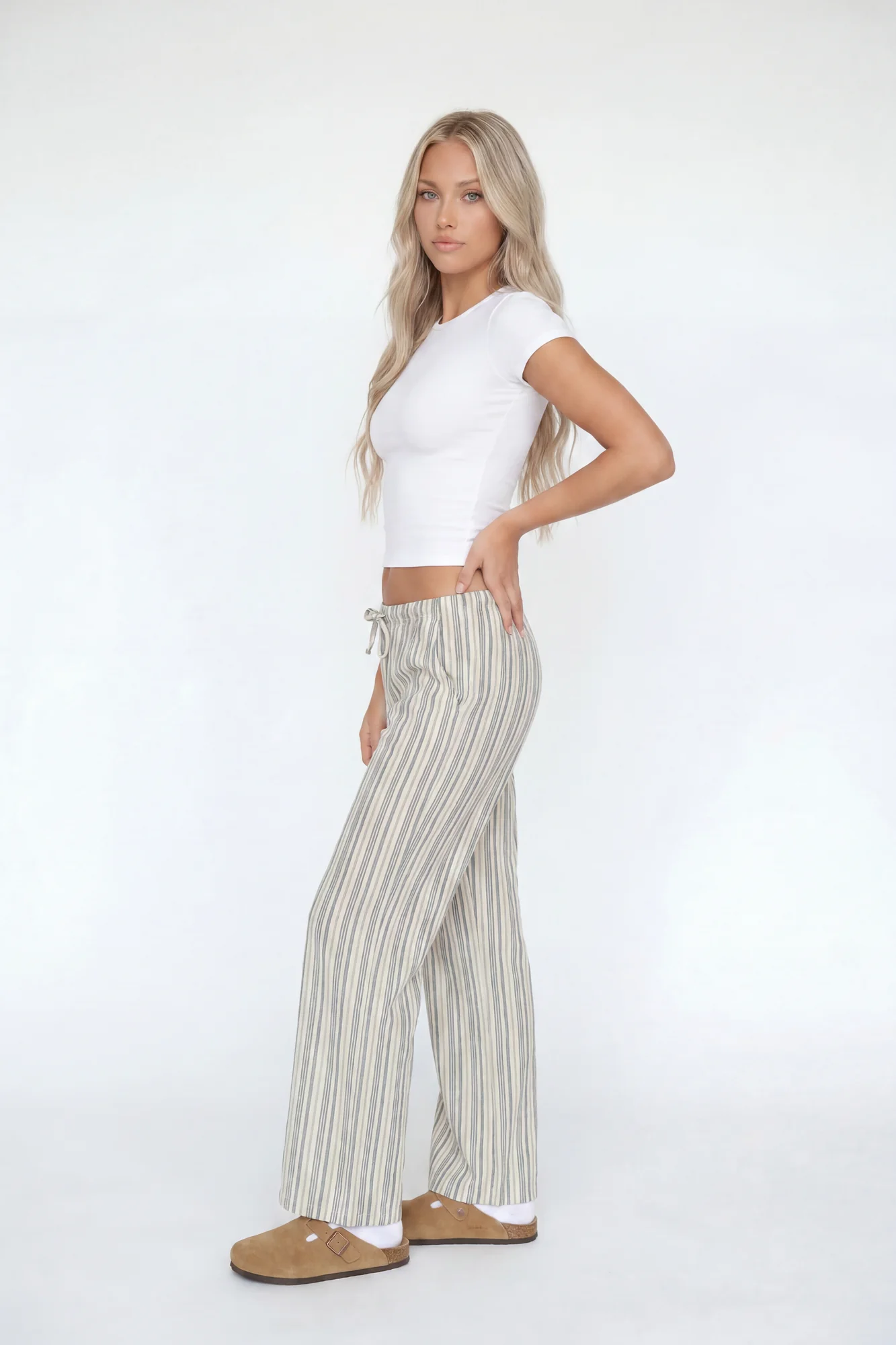 Linen-Blend Flowy Wide Leg Pant - Image 3