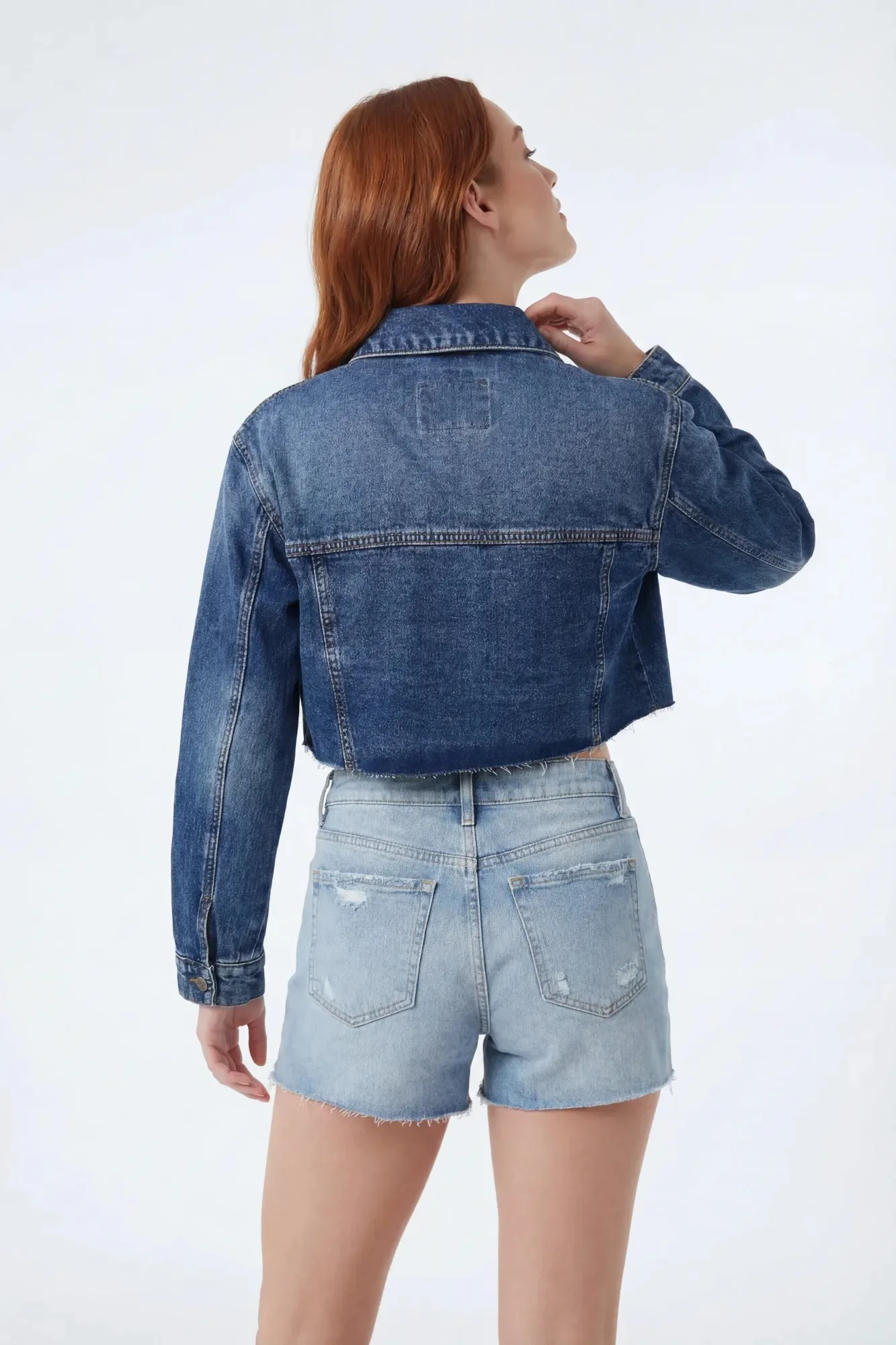 Cropped Denim Jacket - Image 10