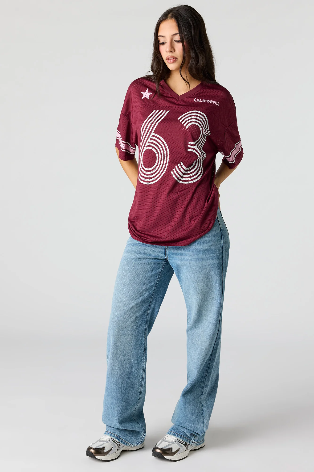 Mesh Graphic V-Neck Jersey - Image 16