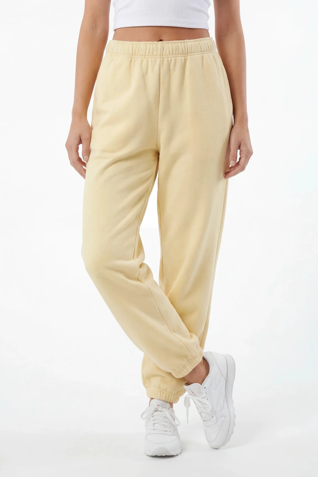 Boyfriend Fleece Jogger - Image 23
