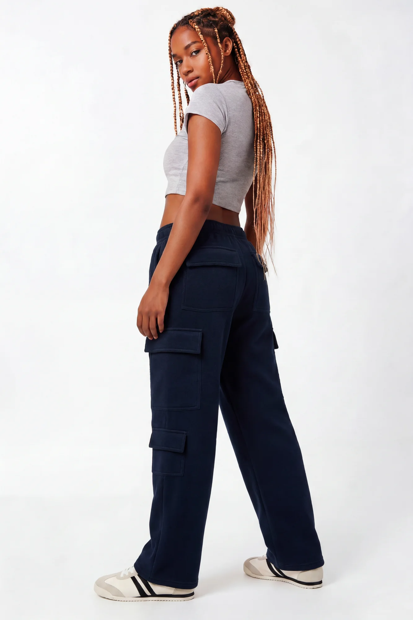 Fleece Low Rise Wide Leg Cargo Sweatpant - Image 22