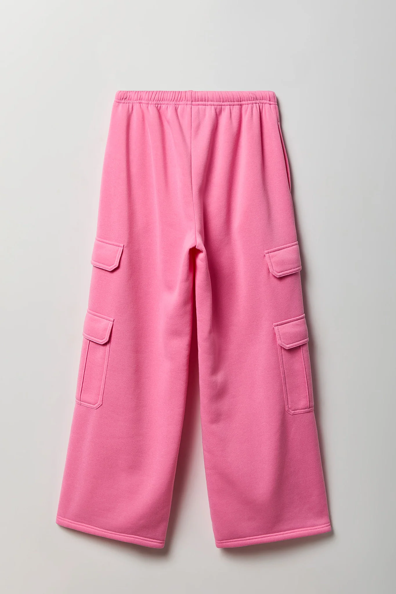 Fleece Ultra Wide Cargo Sweatpant - Image 30