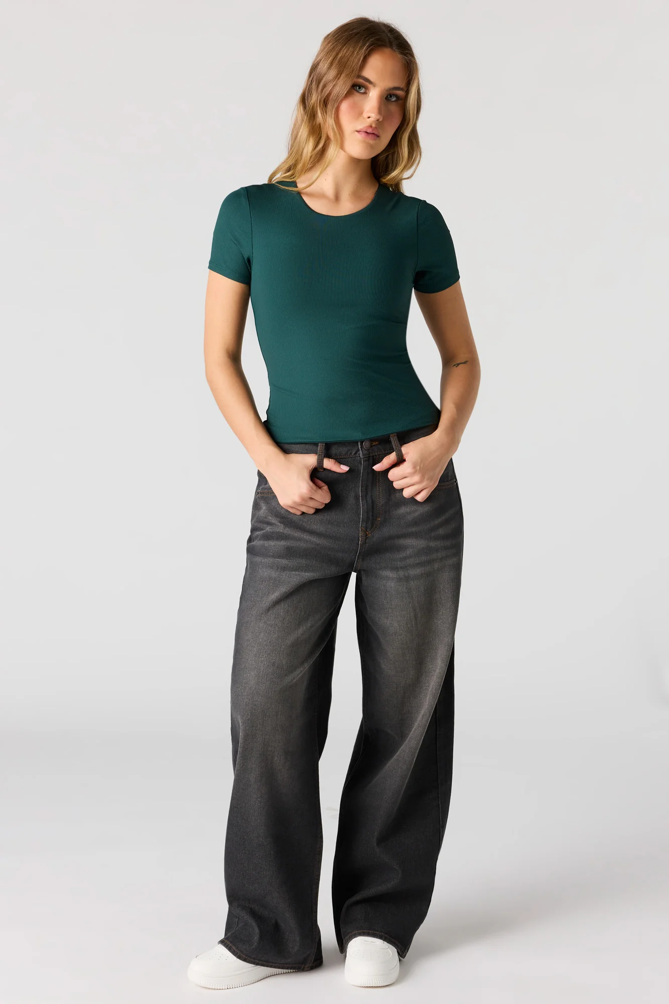 Contour Ribbed T-Shirt - Image 18