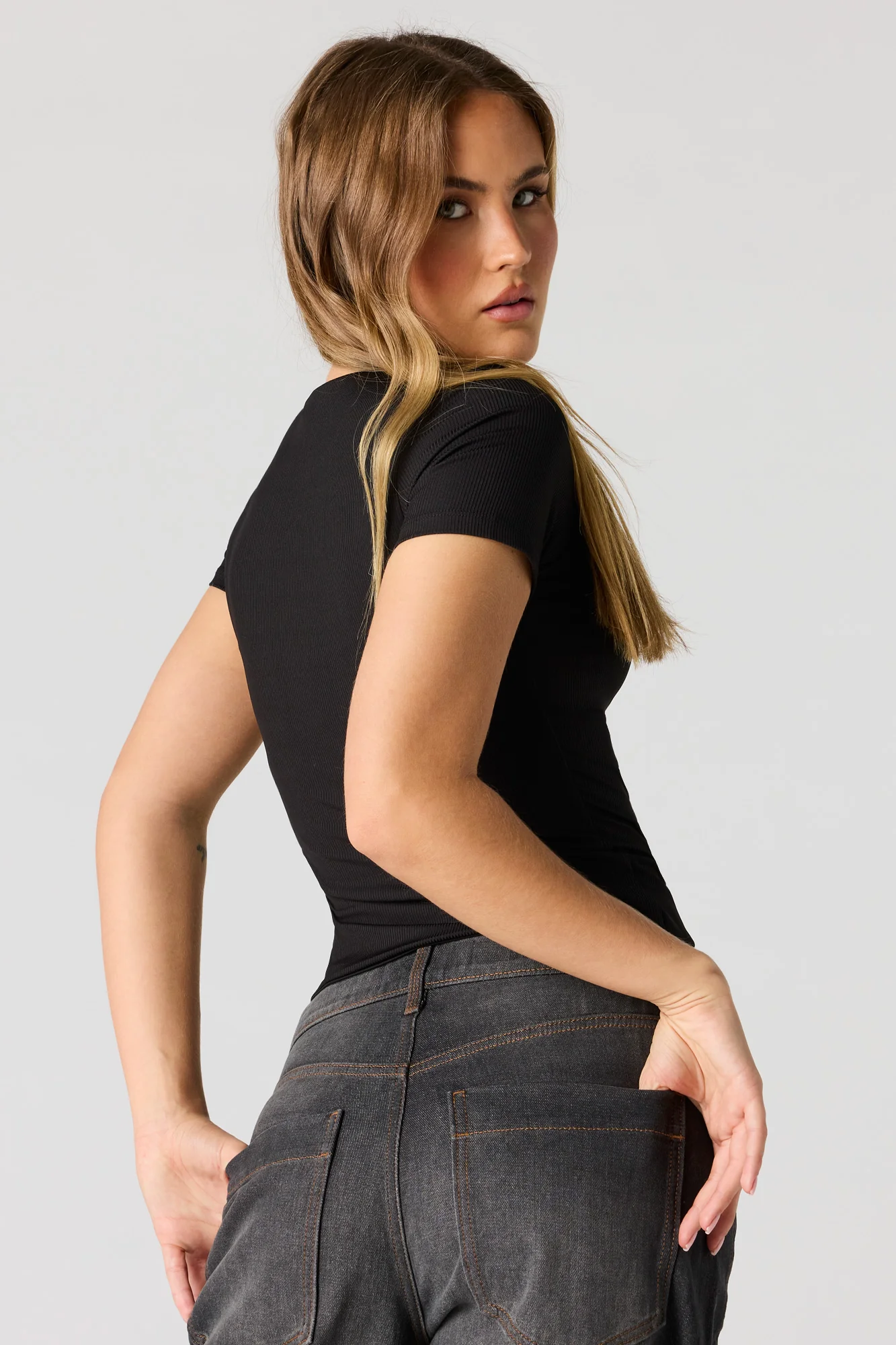 Contour Ribbed T-Shirt - Image 5