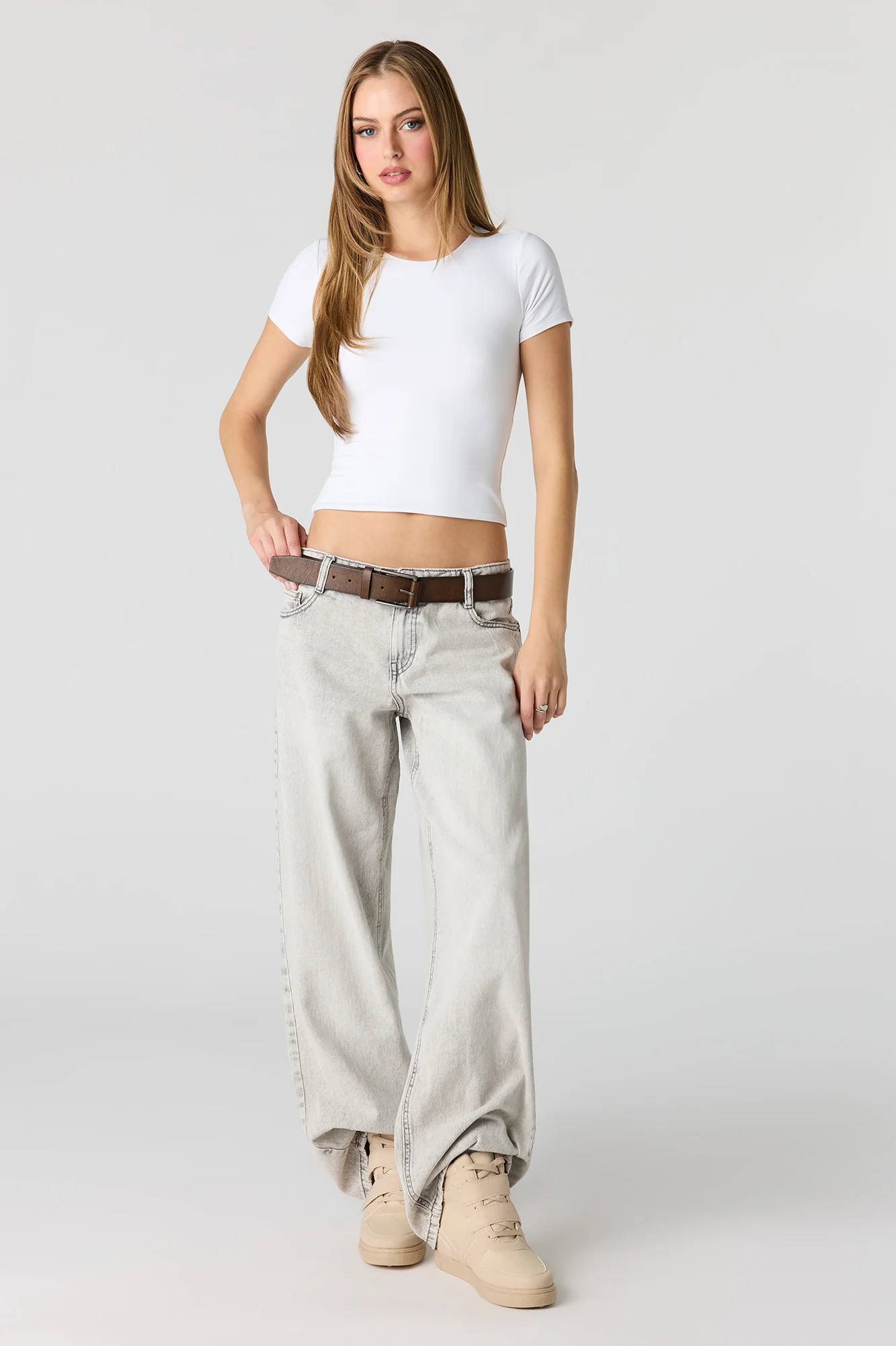 Contour Crewneck T-Shirt - Image 9