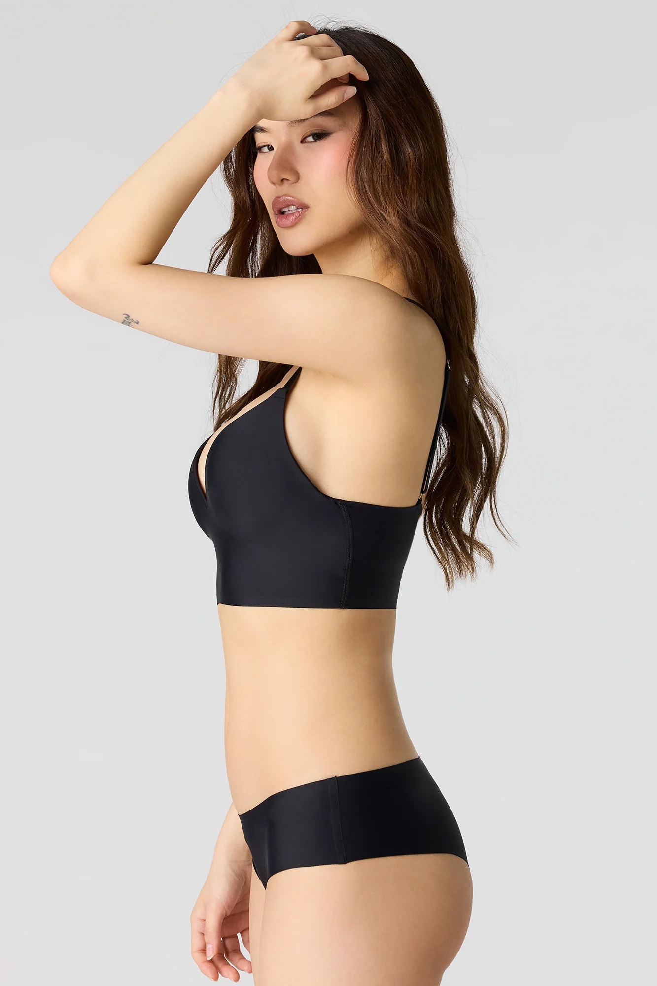 No-Show Push Up Tank Bra - Image 5