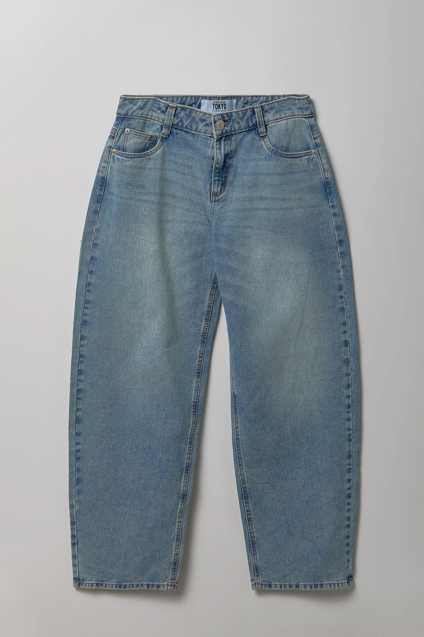 Low Rise Barrel Vintage Medium Jean - Image 4