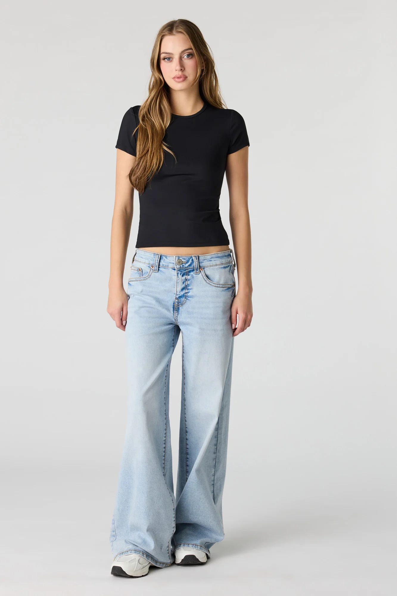 Luxe Heavy Contour T-Shirt - Image 6