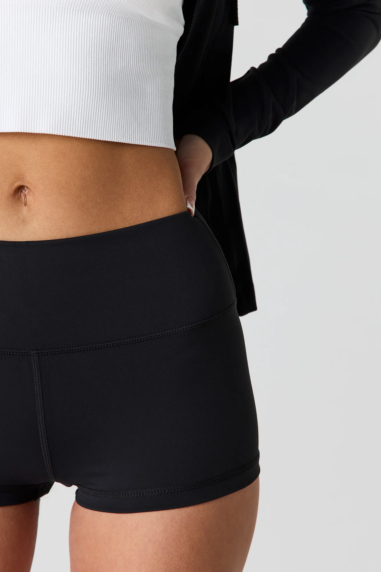 Sommer Ray UltraSculpt Bike Short 1.5" - Image 4