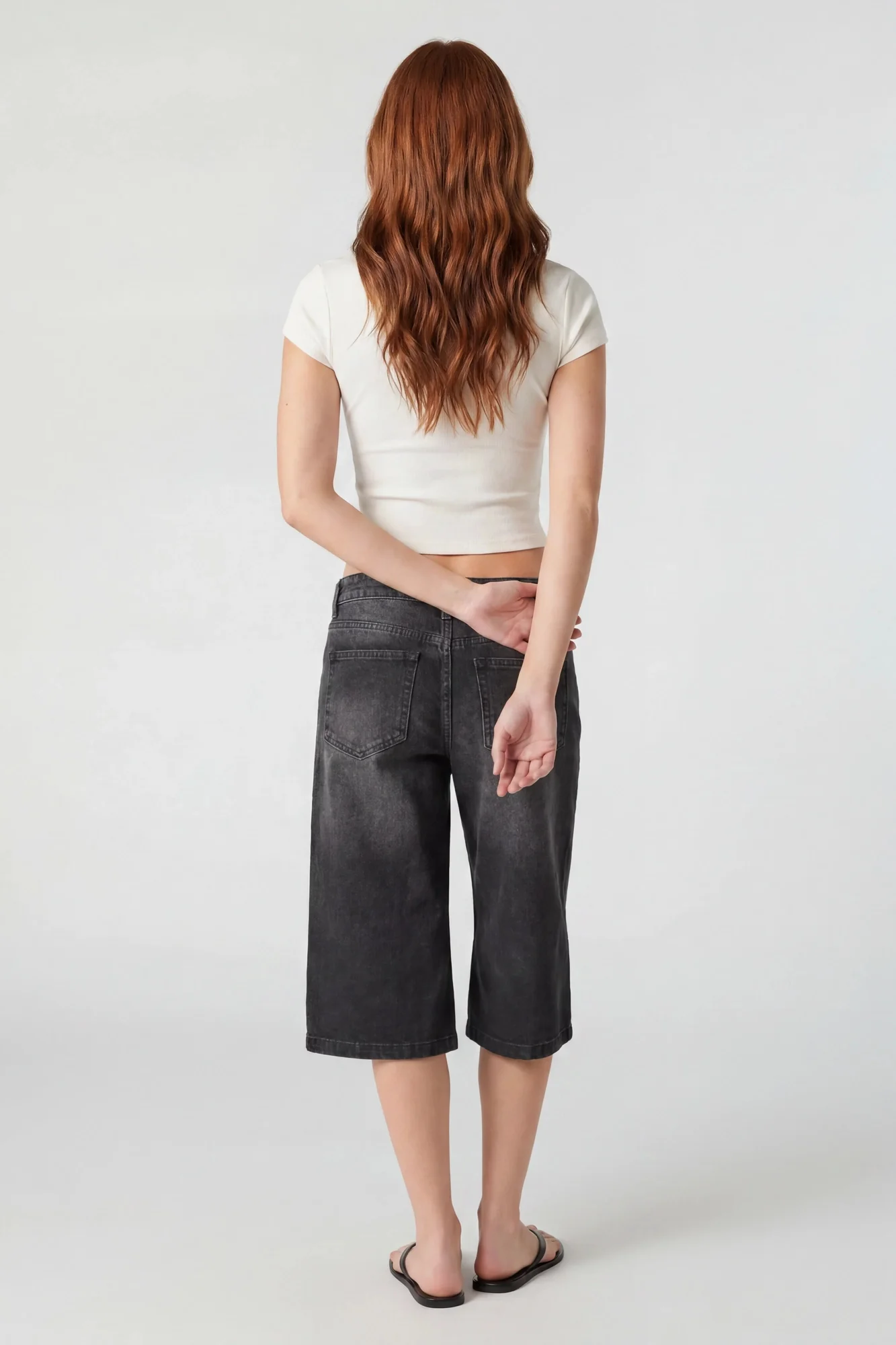 Graphic Ribbed T-Shirt - Image 15