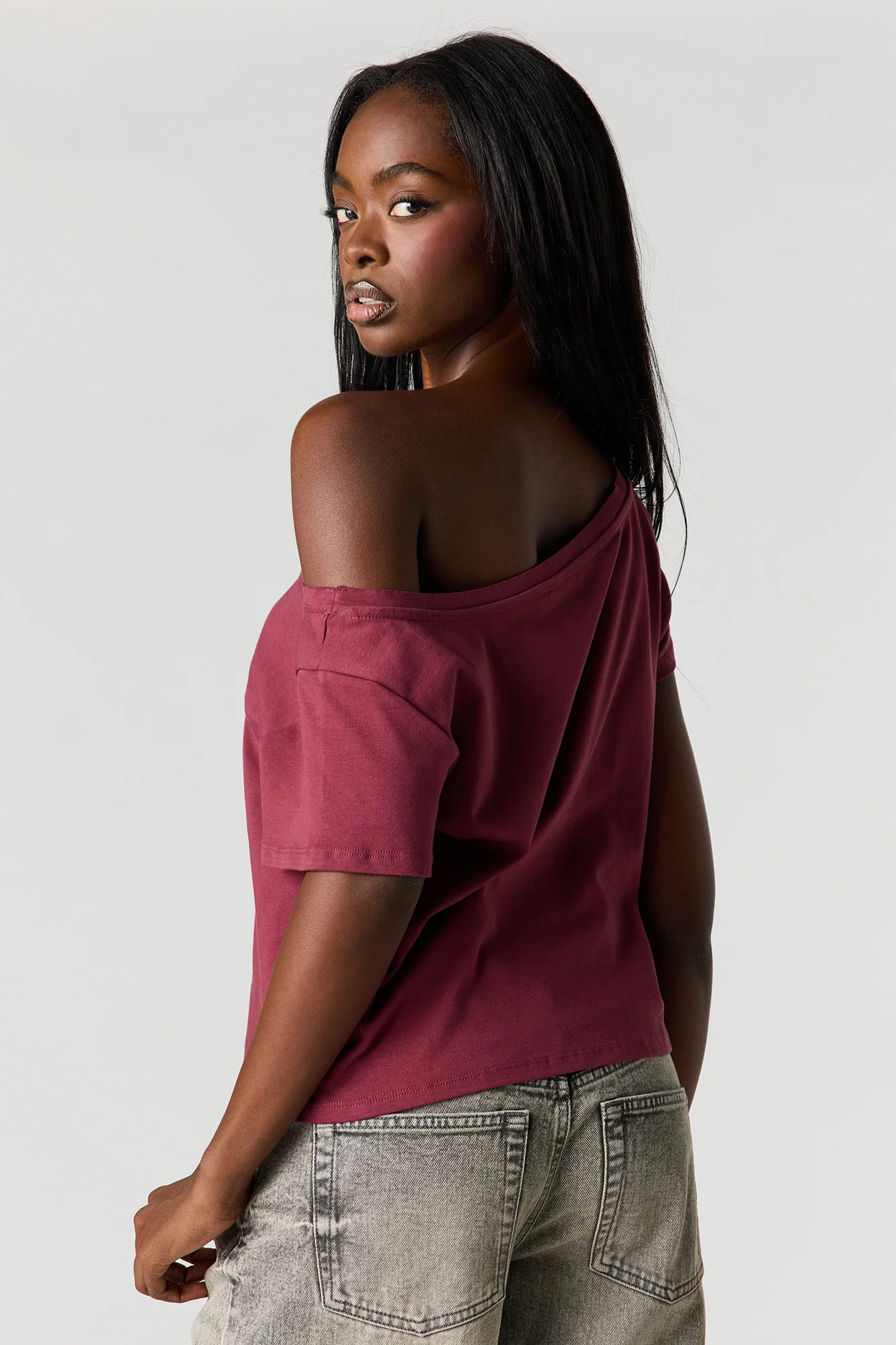 Off Shoulder Graphic T-Shirt - Image 2